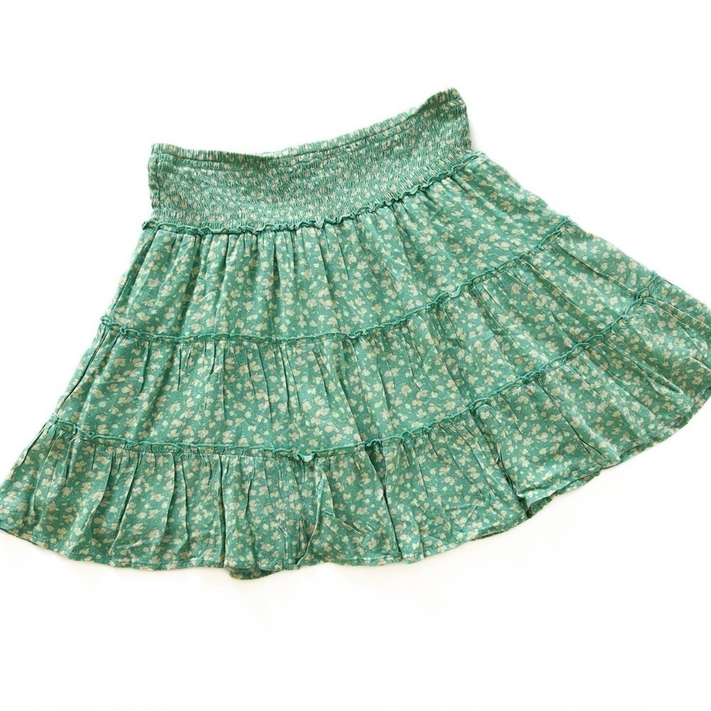 American Green Floral Smocked Waist Ruffled Mini Skirt Womens Small New